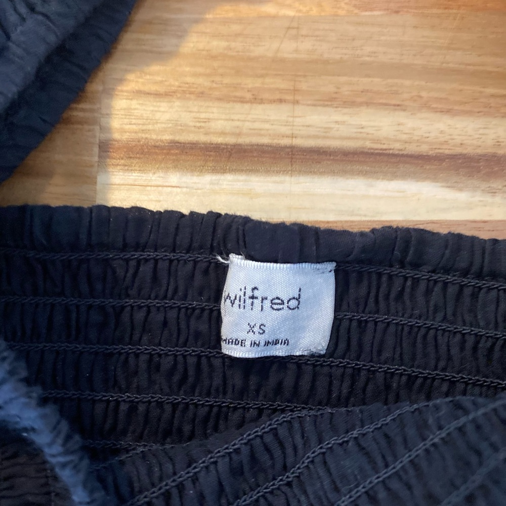 Aritzia Soirée Crop Top - Picture 3 of 5